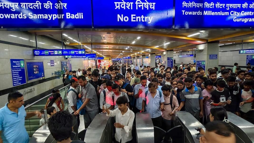 Delhi Metro News: दिल्ली में 57 मेट्रो स्टेशन बंद करने की तैयारी! शुक्रवार रात 9 बजे से शनिवार तक आवाजाही पर असर? Delhi Metro News