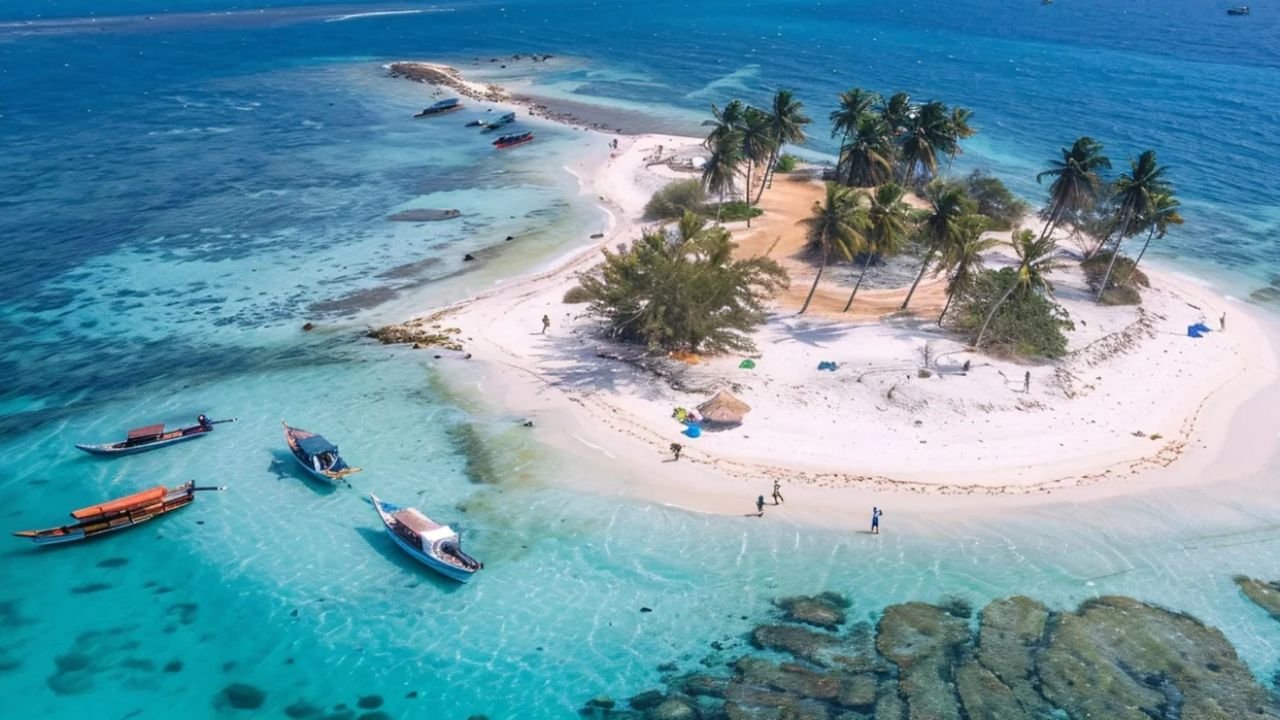 भारत की 6 खूबसूरत Coastal Destinations: गोवा से लक्षद्वीप तक, हर जगह का अपना अंदाज