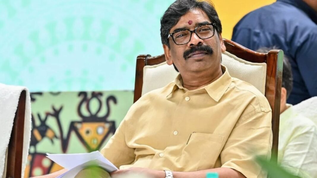 Jharkhand News: झारखंड की 1,680 करोड़ की 10 जलापूर्ति योजनाओं पर रोक, अधूरे काम पर विभाग ने कसा शिकंजा Jharkhand News