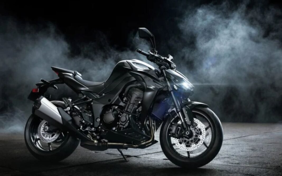 Kawasaki Z1100 Launch