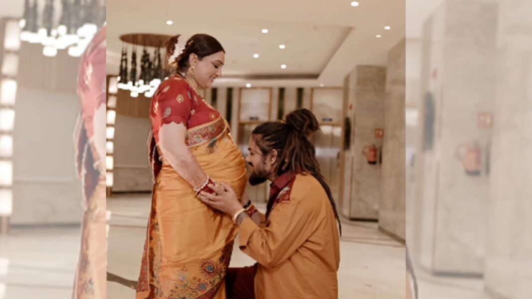 ‘Mera Bhola Hai Bhandari Singer…’ के सिंगर बनेंगे पापा, पत्नी ने व्हाइट ड्रेस में फ्लॉन्ट किया बेबी बंप, दिए रोमांटिक पोज Mera Bhola Hai Bhandari Singer