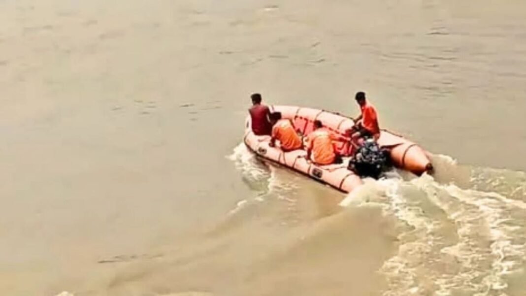 Motihari News: मोतिहारी में एक दिन में 8 मौतों से मचा हड़कंप! जिउतिया स्नान और जन्मदिन के दौरान हुए हादसे Motihari News