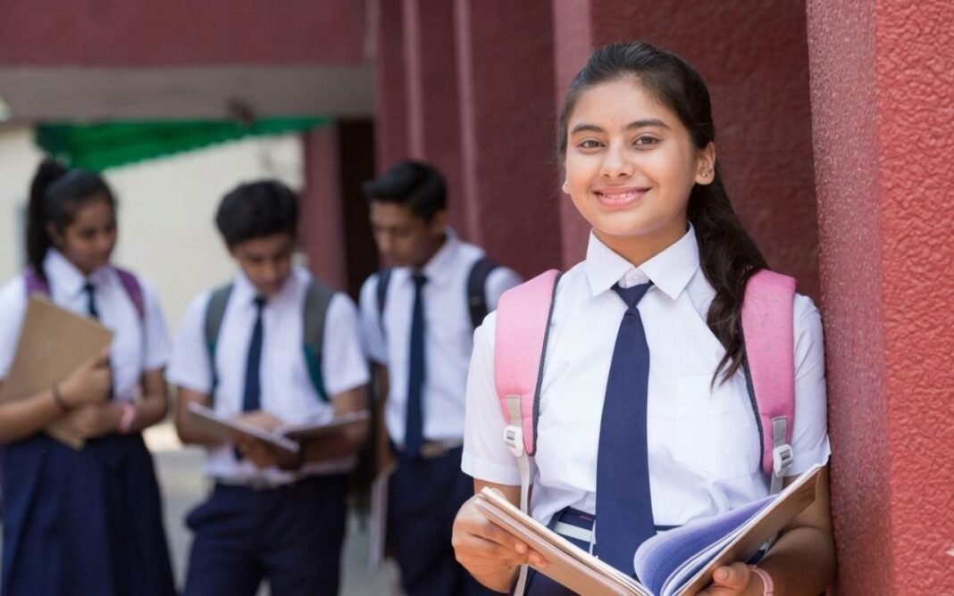 NIOS Date Sheet 2026: 10वीं-12वीं की परीक्षाएं 22 अक्टूबर से शुरू, जानें टाइमिंग और जरूरी अपडेट NIOS Date Sheet 2026