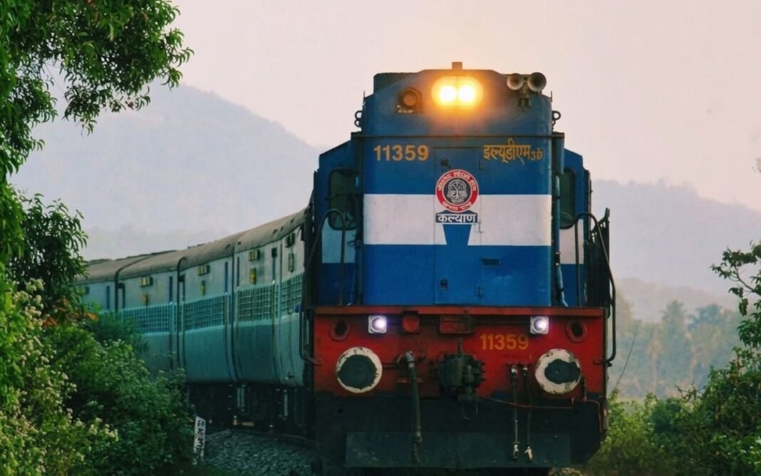 Odisha News: पुरी-बादामपहाड़ एक्सप्रेस को मिली मंजूरी, राष्ट्रपति द्रौपदी मुर्मु के प्रयासों से साकार हुआ सपना Odisha News