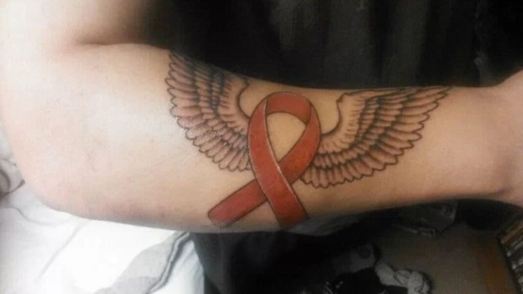 Tattoo HIV Risk: क्या टैटू बनवाने से हो सकता है HIV? यूपी के मामलों के बीच जानें डॉक्टर की सलाह Tattoo HIV Risk